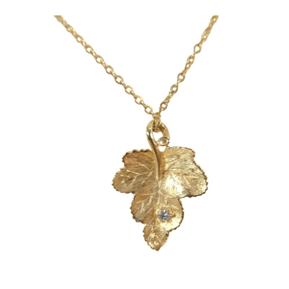 Vintage AVON Goldtone Radiant Leaf Rhinestone Pendant w/ 15.5" Chain Necklace - Picture 2 of 4
